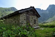 28 Baita del Lago  nei pressi del Lago di Valsambuzza